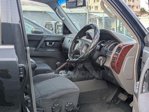 Mitsubishi Pajero Sport 2003 Black
