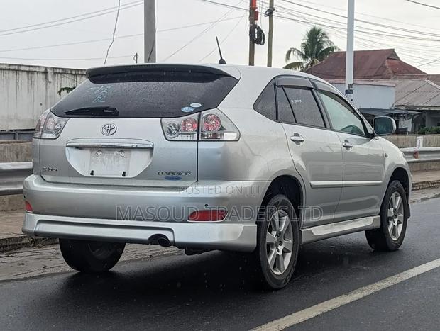 Toyota Harrier 2.4 2008 Silver