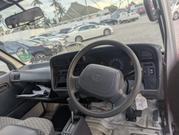 Toyota HiAce 2000 White for sale