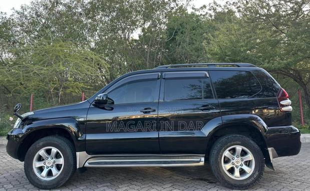 Toyota Land Cruiser Prado 2008 Black