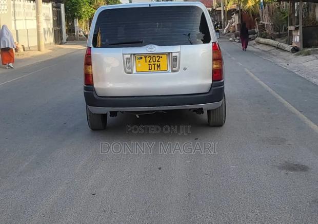 Toyota Probox 1.5 DX 2WD 2006 Silver