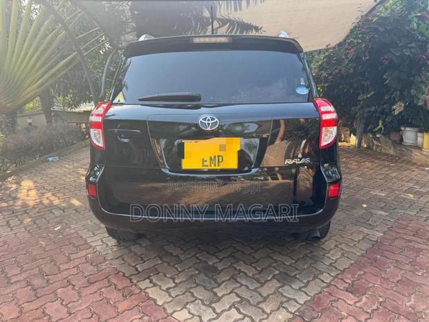 Toyota RAV4 2015 Black