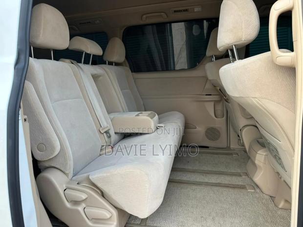 Toyota Alphard 2.4 Petrol AWD 2009 White