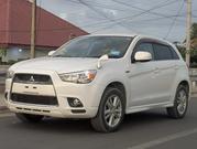 Mitsubishi RVR 2010 White for sale