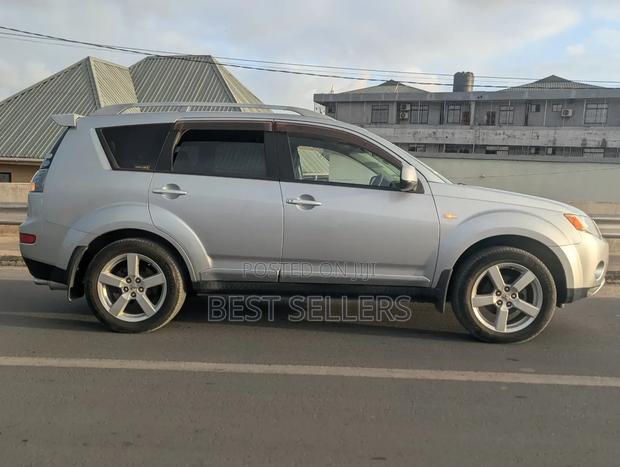 Mitsubishi Outlander 2.0 Turbo 4WD 2005 Silver
