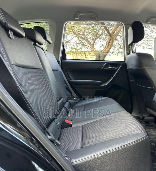 Subaru Forester 2015 Black