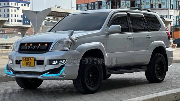 Toyota Land Cruiser Prado 2006 Silver