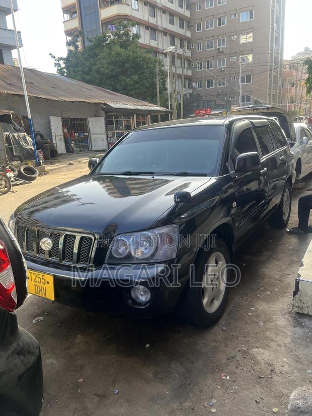 Toyota Kluger 2005 Black