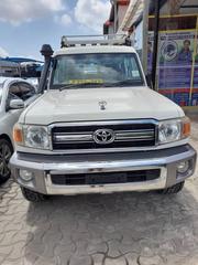 Toyota Land Cruiser 2010 White for sale