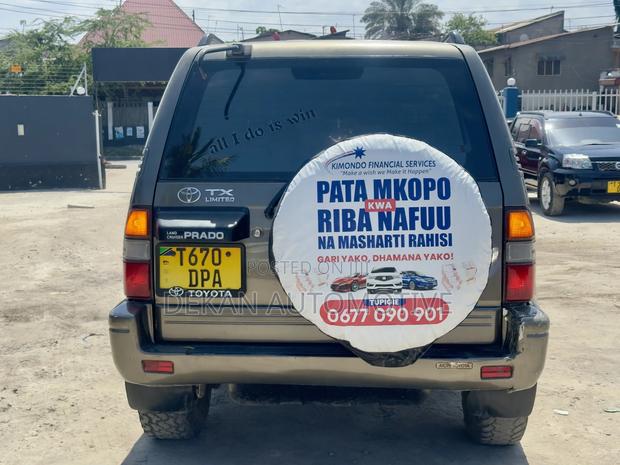 Toyota Land Cruiser Prado 2.7 5dr 2003 Gray