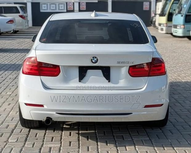 BMW 3 Series 2014 Off white