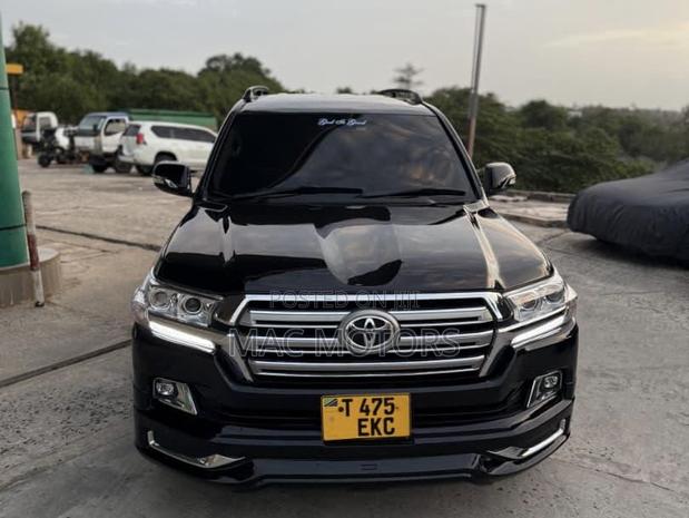 Toyota Land Cruiser 2019 Black