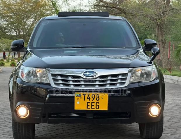 Subaru Forester 2010 Black