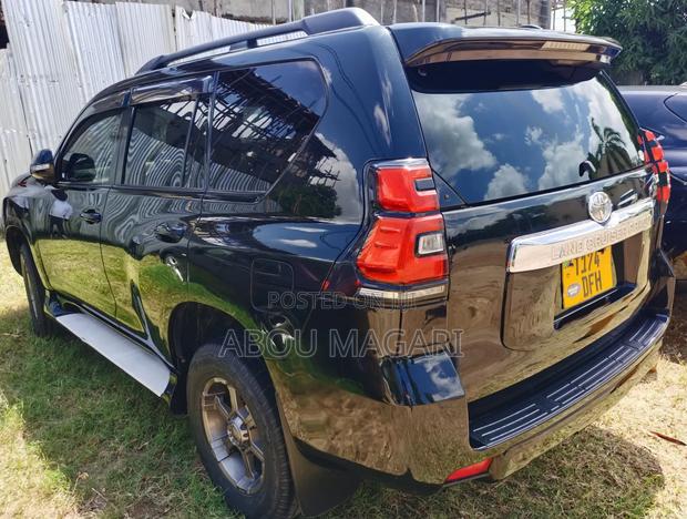 Toyota Land Cruiser Prado 4.0 Petrol TX 2013 Black
