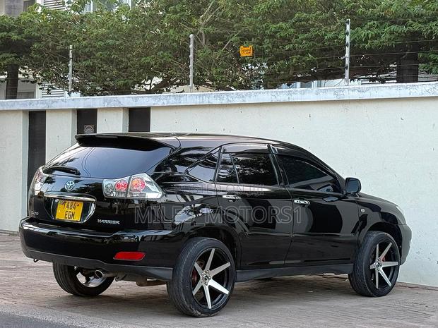 Toyota Harrier 2006 Black