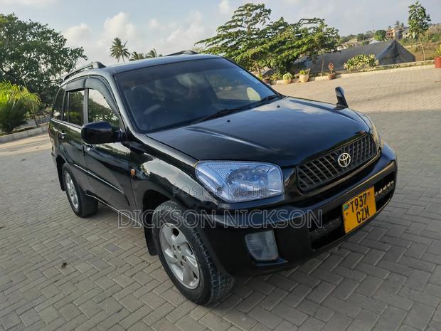 Toyota RAV4 1.8 2004 Black