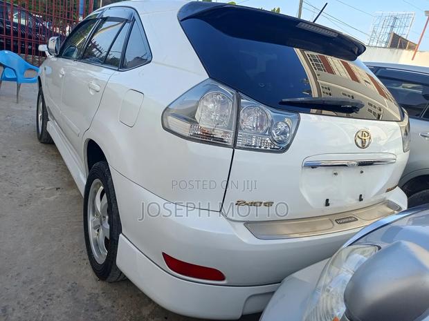 Toyota Harrier 2.4 4WD 2007 White