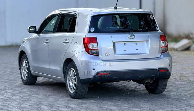 Toyota IST 2008 Silver