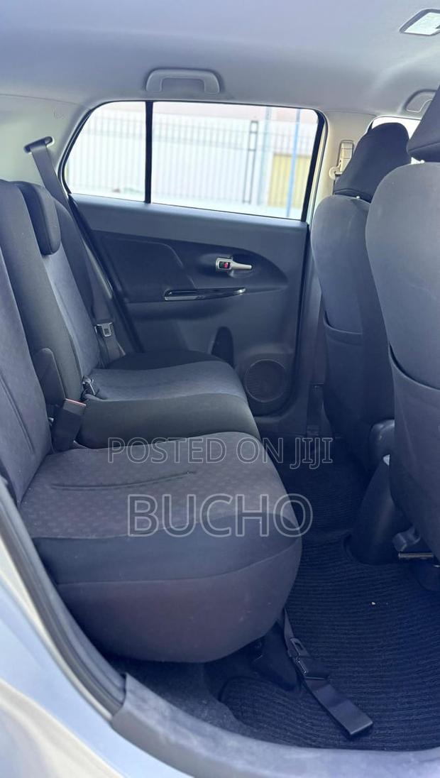 Toyota IST 2008 Silver