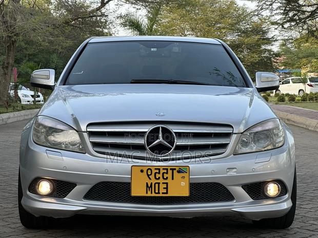 Mercedes-Benz C-Class 2007 Silver