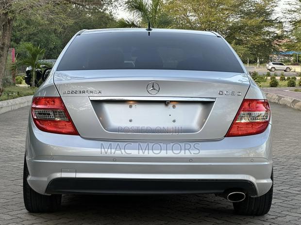 Mercedes-Benz C-Class 2007 Silver