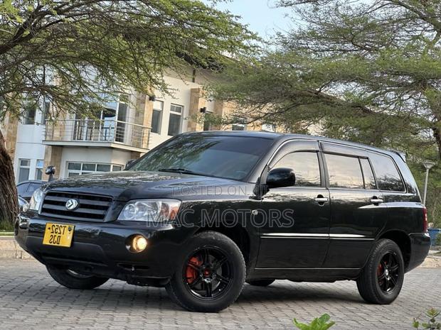 Toyota Kluger 2005 Matt Black