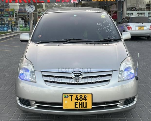 Toyota Corolla Spacio 1.5 X 2004 Silver