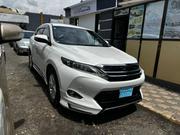 Toyota Harrier 2015 White for sale