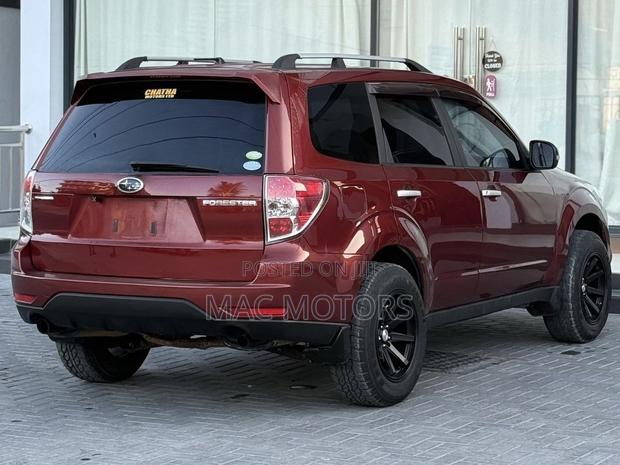 Subaru Forester 2011 Burgundy