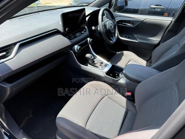 Toyota RAV4 2024 Black