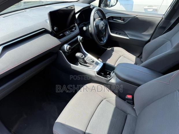 Toyota RAV4 2024 Blue