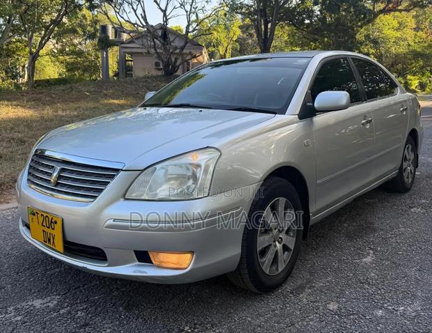 Toyota Premio 1.8 AWD 2004 Silver