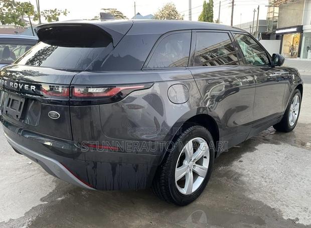 Land Rover Range Rover Velar 2018 Gray