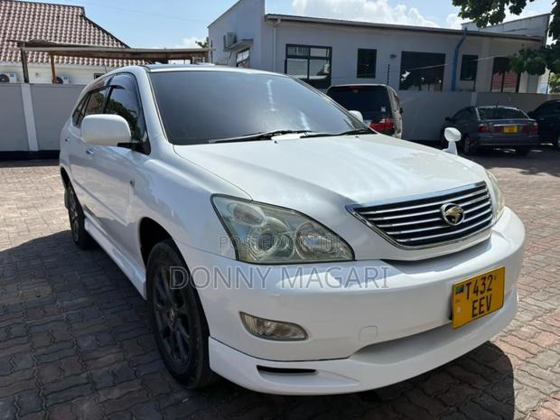Toyota Harrier 2.4 2005 White