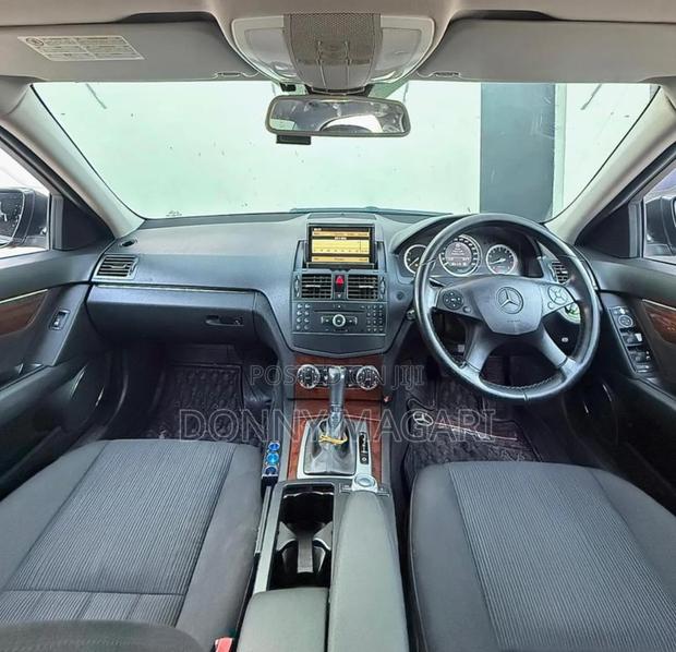 Mercedes-Benz C-Class 2009 Black