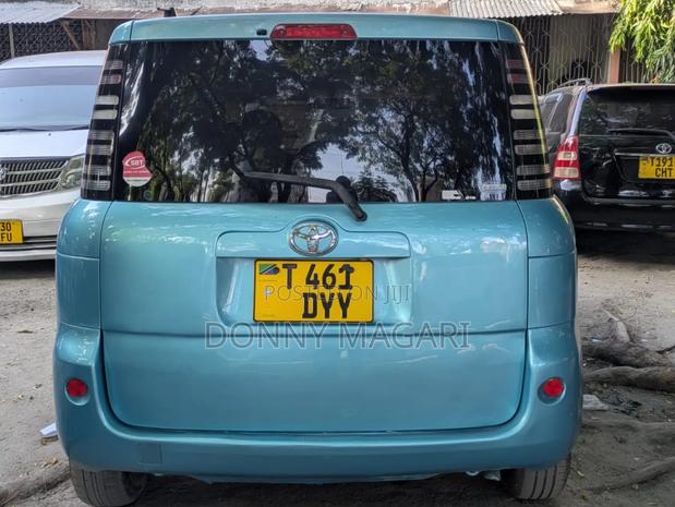 Toyota Sienta 1.5 AWD 2006 Blue