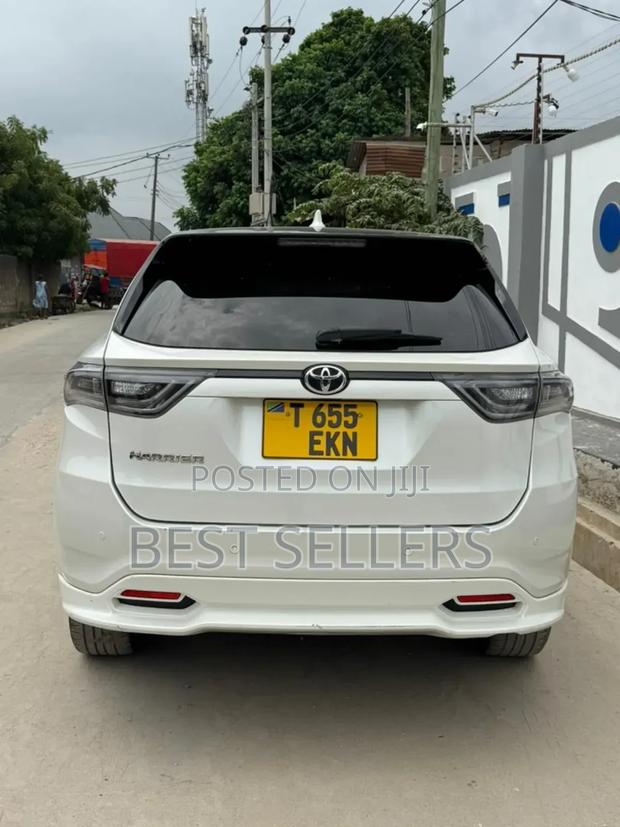 Toyota Harrier 2016 White