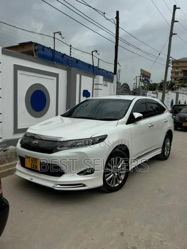 Toyota Harrier 2016 White