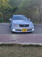 Toyota Crown Royale 2005 Silver for sale