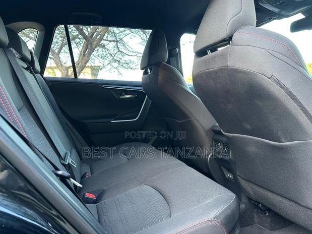 Toyota RAV4 Plug-In Hybrid 2025 Black