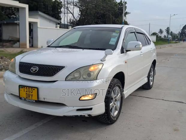 Toyota Harrier 2.4 2005 White