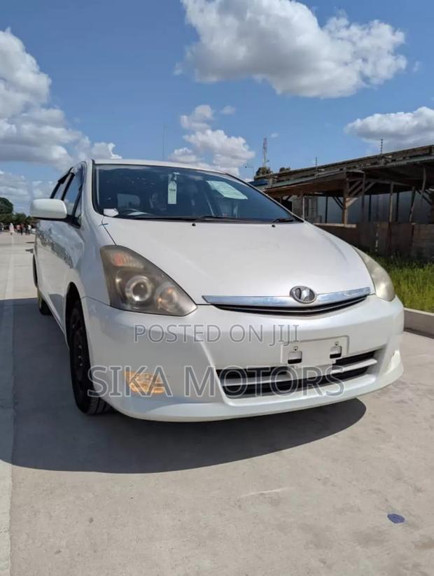 Toyota Wish 2006 White