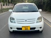 Toyota IST 2003 White for sale