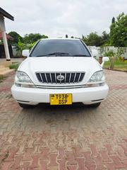 Toyota Harrier 2003 White for sale