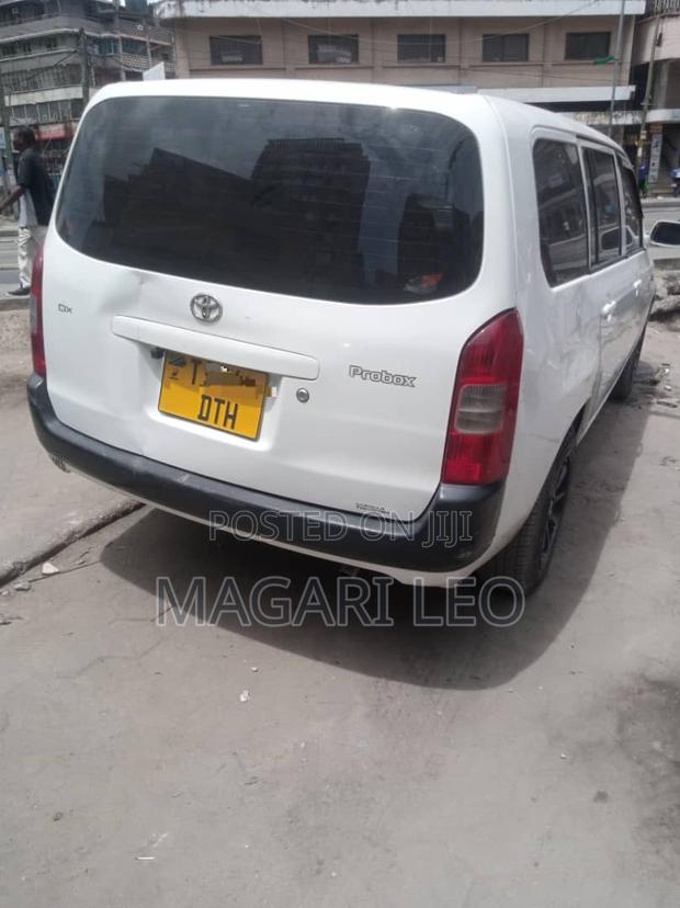 Toyota Probox 2004 White