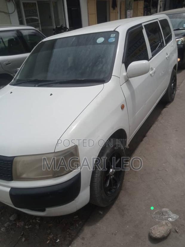 Toyota Probox 2004 White