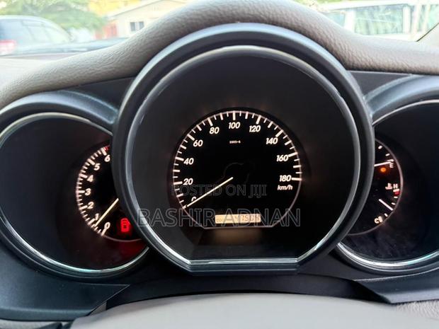 Toyota Harrier 2.4 2005 White