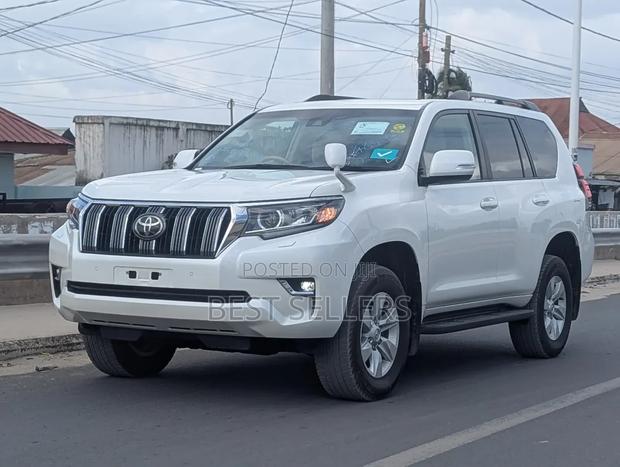 Toyota Land Cruiser Prado 2020 White