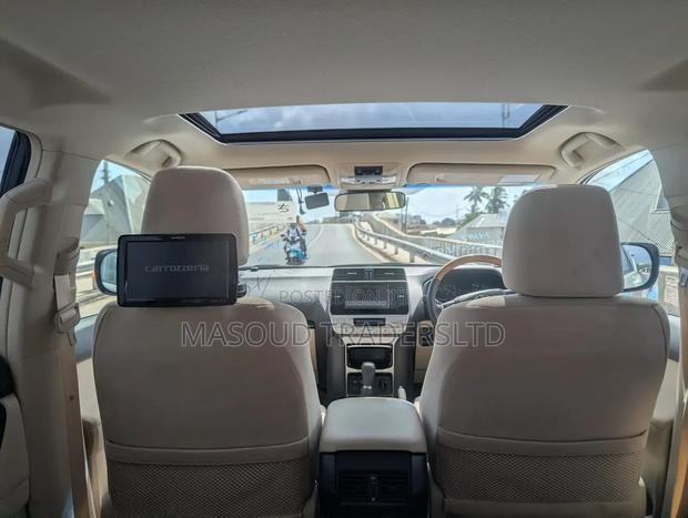 Toyota Land Cruiser Prado 2020 White
