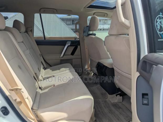 Toyota Land Cruiser Prado 2020 White